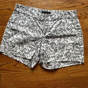 BANANA REPUBLIC shorts size 2